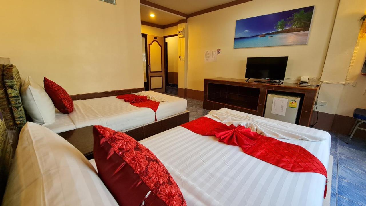 Vech Guesthouse Patong Eksteriør billede