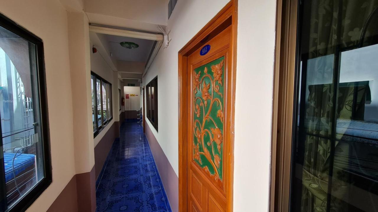 Vech Guesthouse Patong Eksteriør billede