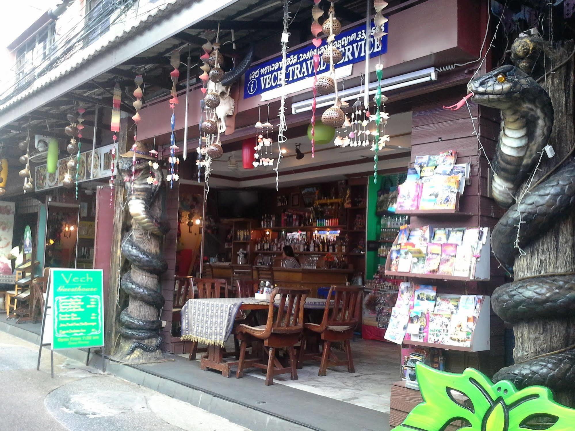 Vech Guesthouse Patong Eksteriør billede
